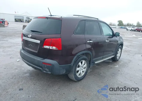 2011 Kia Sorento Lx z USA, uszkodzony, nr VIN 5XYKT3A13BG129257
